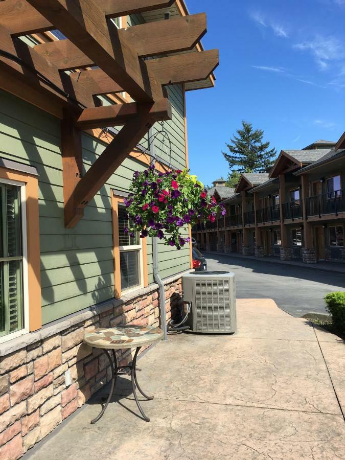 Vedder River Inn Chilliwack Exterior foto